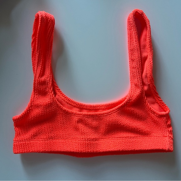 Good American ALWAYS FITS SCOOP BIKINI TOP - Picture 8 of 10